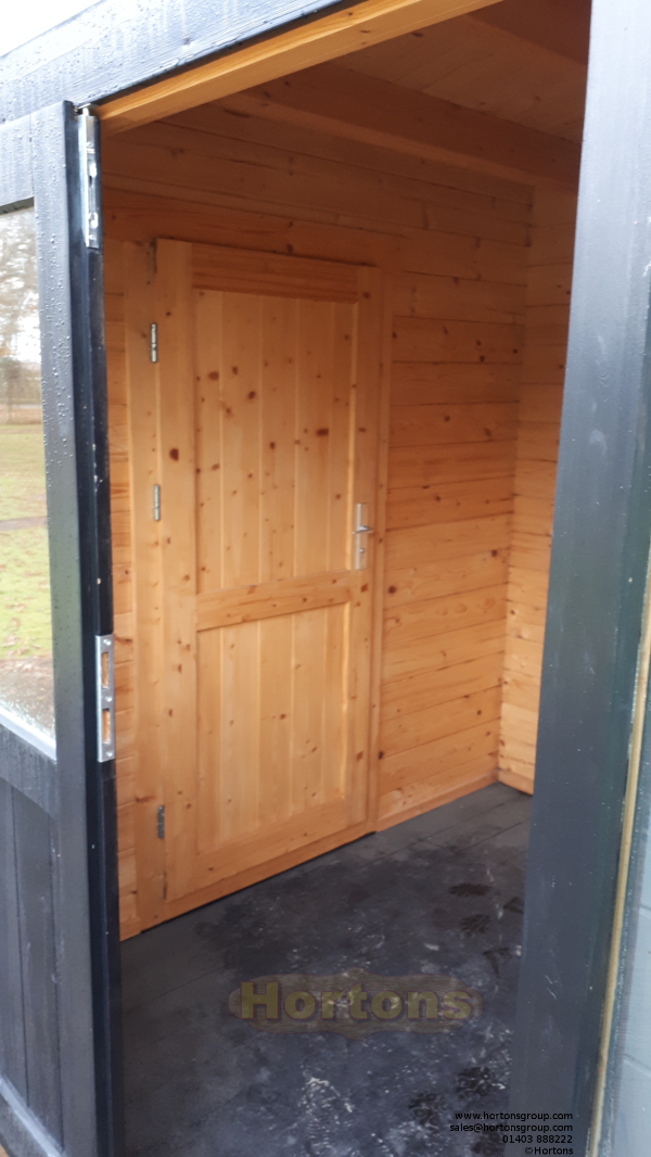 28+28mm Twinskin Kendal 4.5m x 2.5m Log Cabin